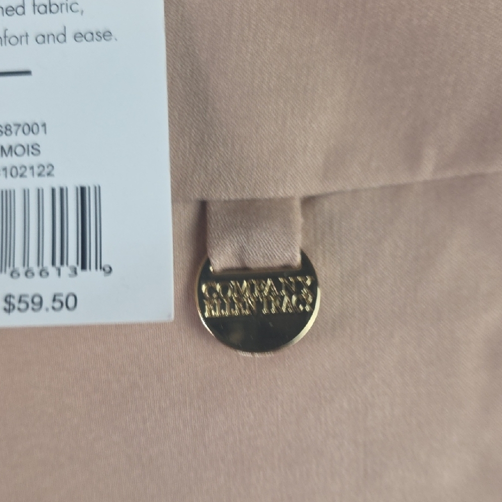 Ellen Tracy Women's Beige Pull On Bermuda Shorts Large - Picture 4 of 5